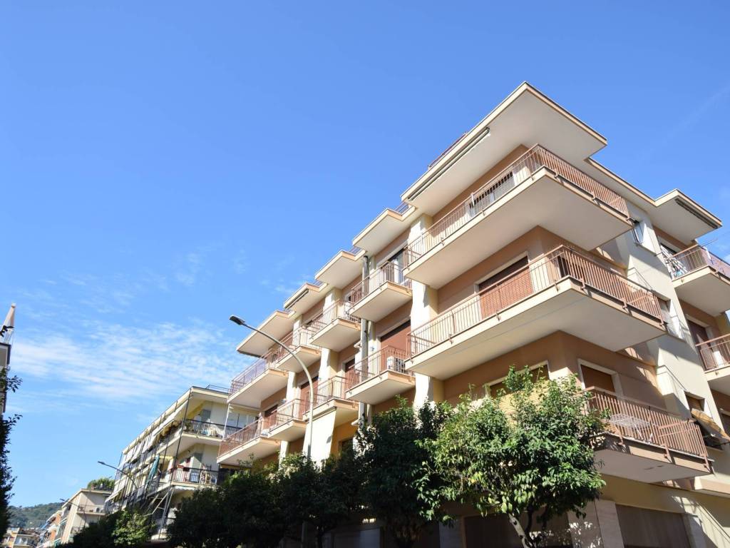 appartamento in vendita a Diano Marina