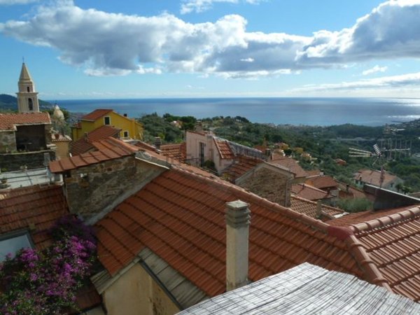 casa semindipendente in vendita a Diano Marina in zona Serreta