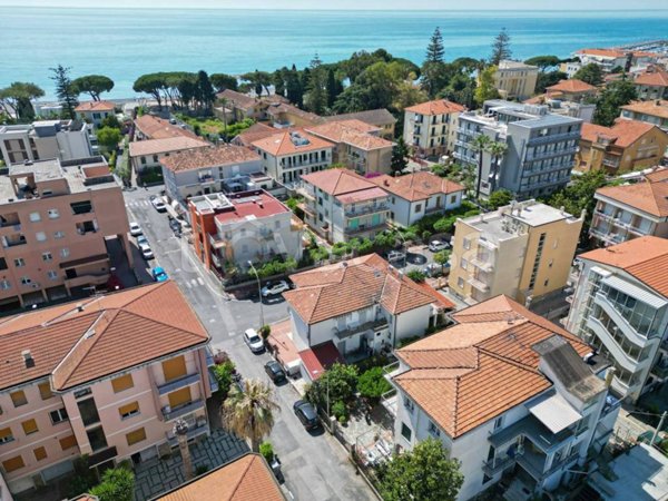 appartamento in vendita a Diano Marina