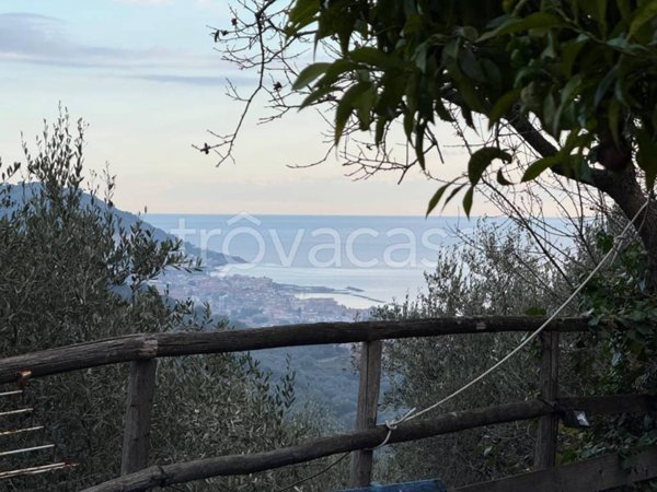 casa indipendente in vendita a Diano Marina in zona Gorleri