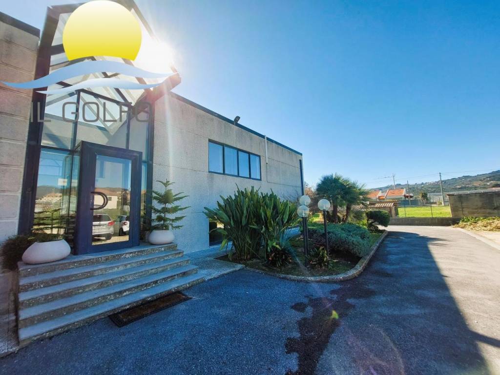 ufficio in vendita a Diano Marina