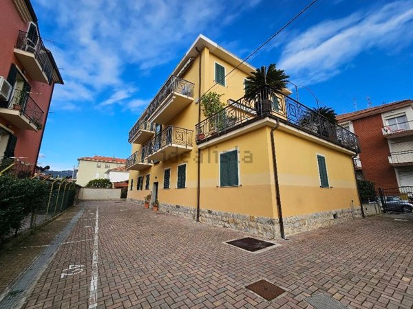 appartamento in vendita a Diano Marina