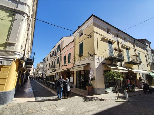 appartamento in vendita a Diano Marina