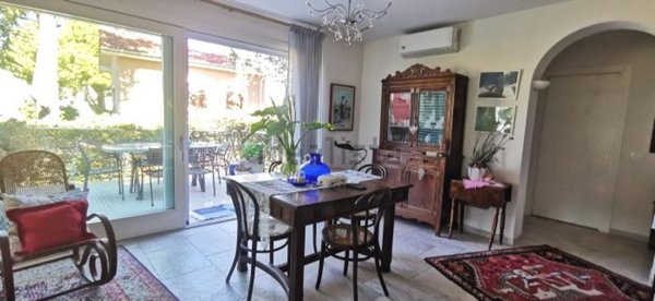 casa indipendente in vendita a Diano Marina