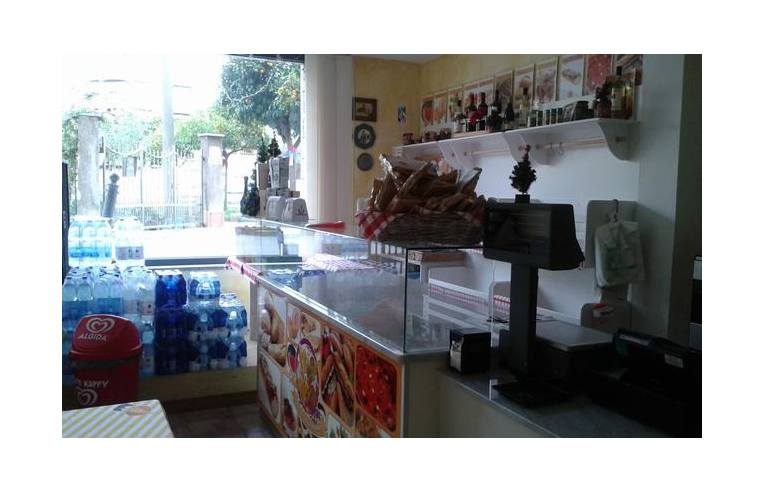 negozio in vendita a Diano Marina