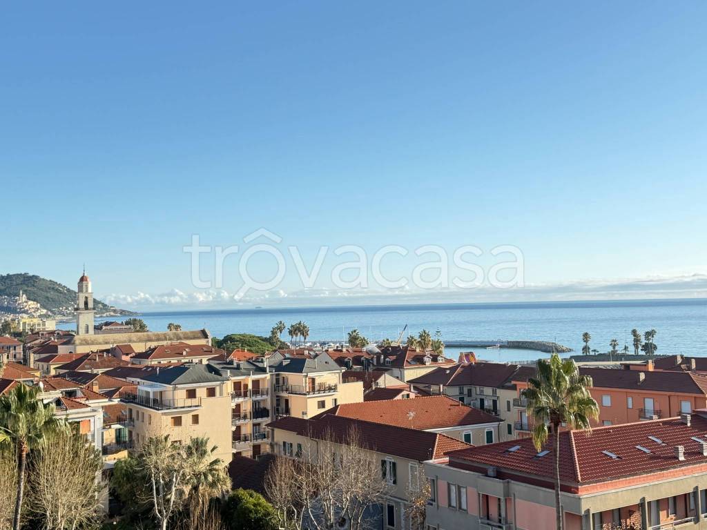 appartamento in vendita a Diano Marina