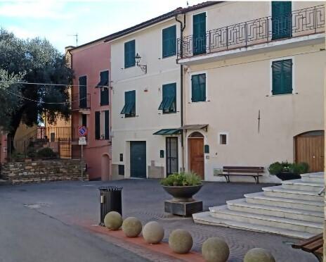 appartamento in vendita a Diano Marina in zona Gorleri