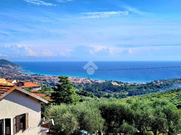 appartamento in vendita a Diano Marina in zona Gorleri