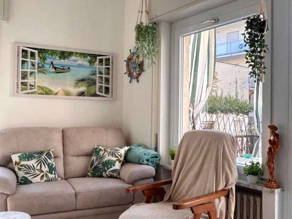 appartamento in vendita a Diano Marina