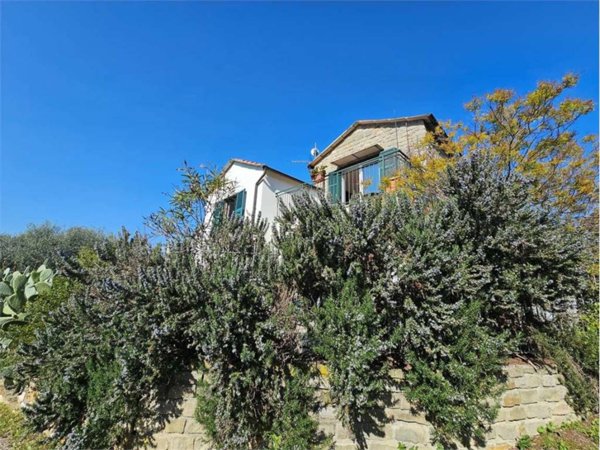 casa indipendente in vendita a Diano Marina