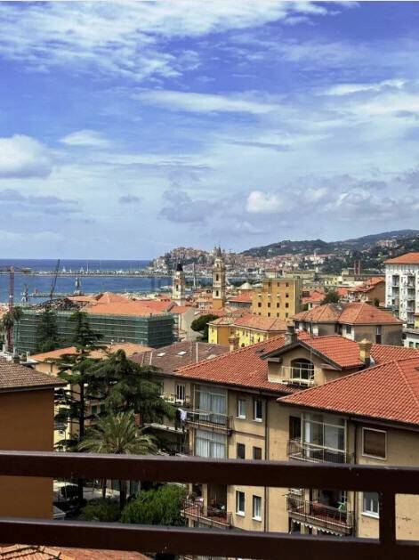 appartamento in vendita a Diano Marina in zona Calderina