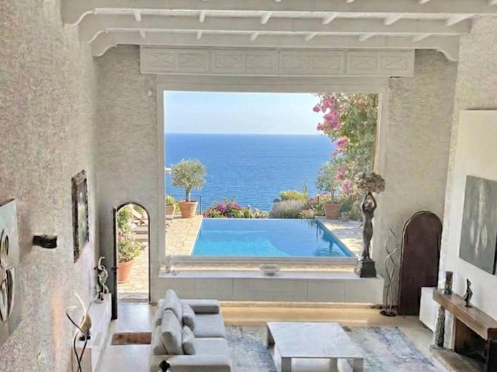 casa indipendente in vendita a Diano Marina