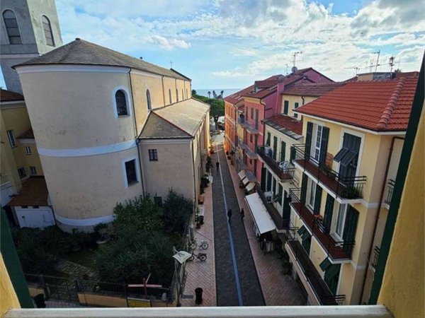 appartamento in vendita a Diano Marina