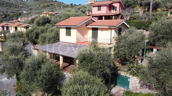 appartamento in vendita a Diano Marina in zona Muratori