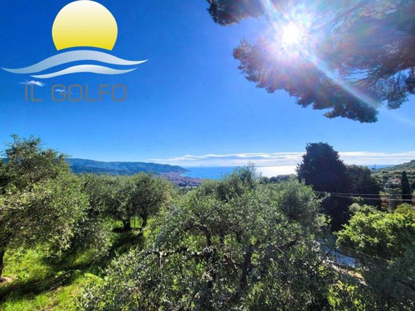 casa indipendente in vendita a Diano Marina in zona Gorleri