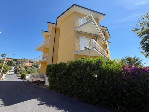 appartamento in vendita a Diano Marina