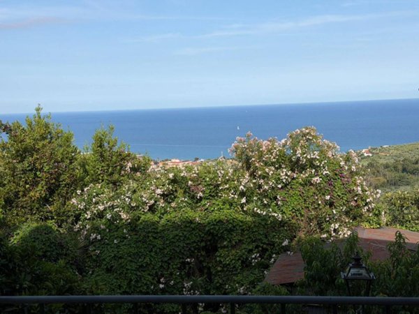 appartamento in vendita a Diano Marina in zona Gorleri
