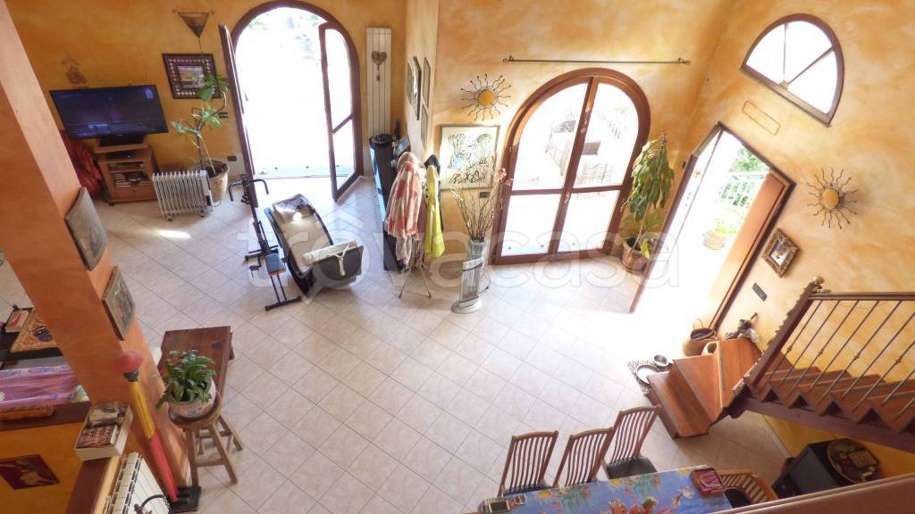 casa indipendente in vendita a Diano Marina