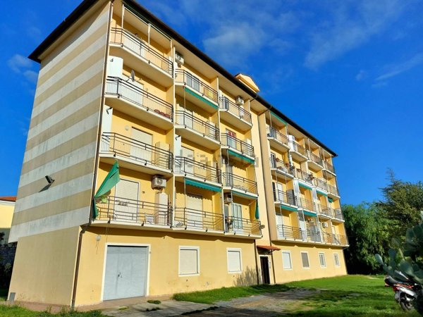appartamento in vendita a Diano Marina in zona Calderina