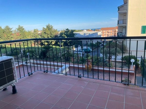 appartamento in vendita a Diano Marina in zona Calderina
