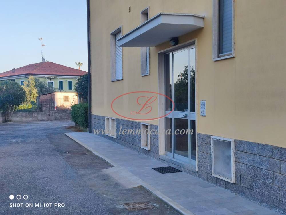 appartamento in vendita a Diano Marina in zona Calderina