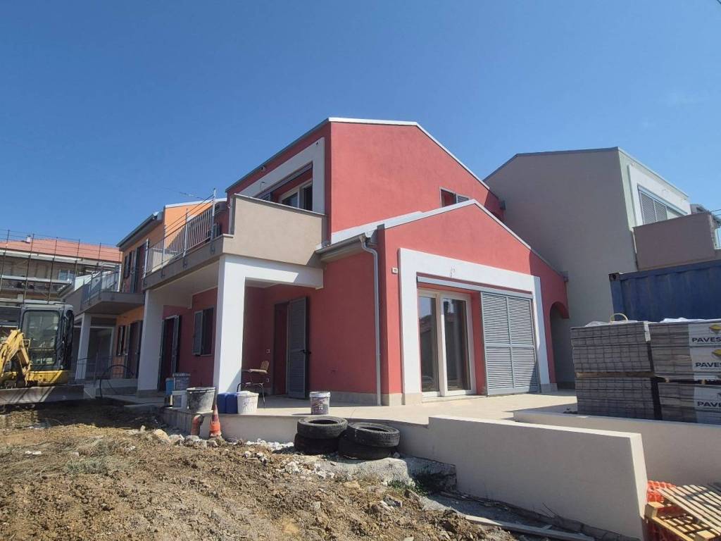 appartamento in vendita a Diano Marina in zona Calderina