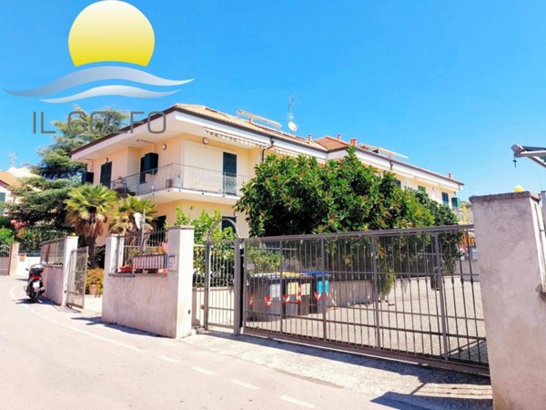 appartamento in vendita a Diano Marina in zona Calderina