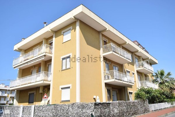 appartamento in vendita a Diano Marina in zona Calderina