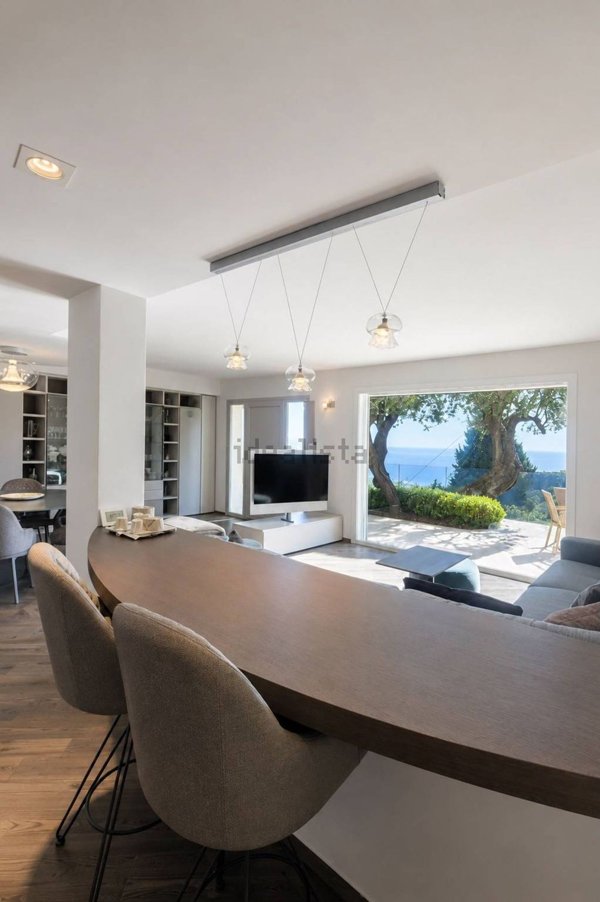 casa indipendente in vendita a Diano Marina
