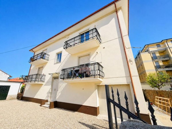 appartamento in vendita a Diano Marina