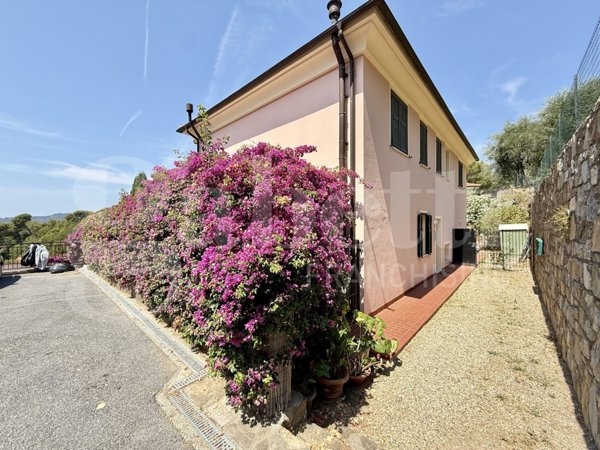 appartamento in vendita a Diano Marina in zona Calderina