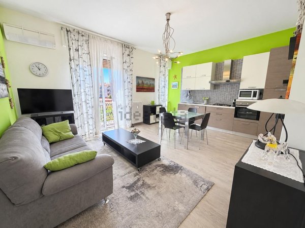 appartamento in vendita a Diano Marina in zona Calderina