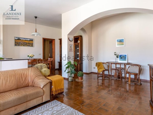 appartamento in vendita a Diano Marina in zona Calderina