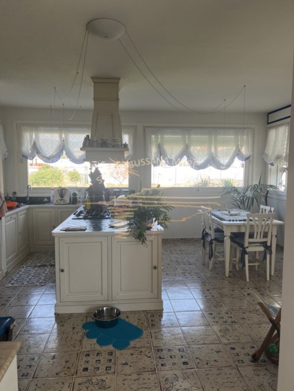 casa indipendente in vendita a Diano Marina in zona Calderina