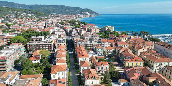 appartamento in vendita a Diano Marina