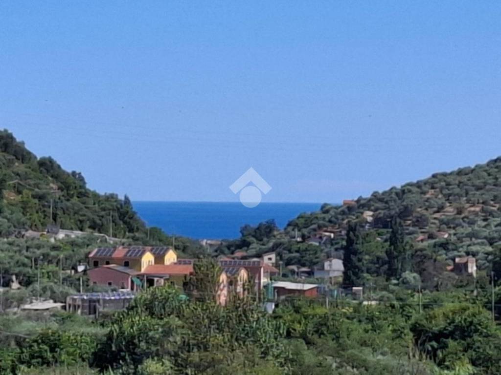 appartamento in vendita a Diano San Pietro