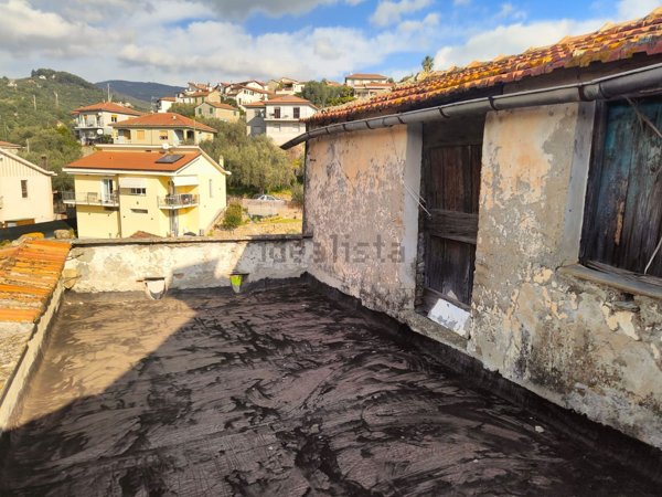 quadrivano in vendita a Diano San Pietro