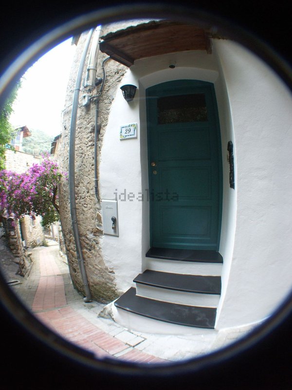 appartamento in vendita a Diano San Pietro in zona Roncagli