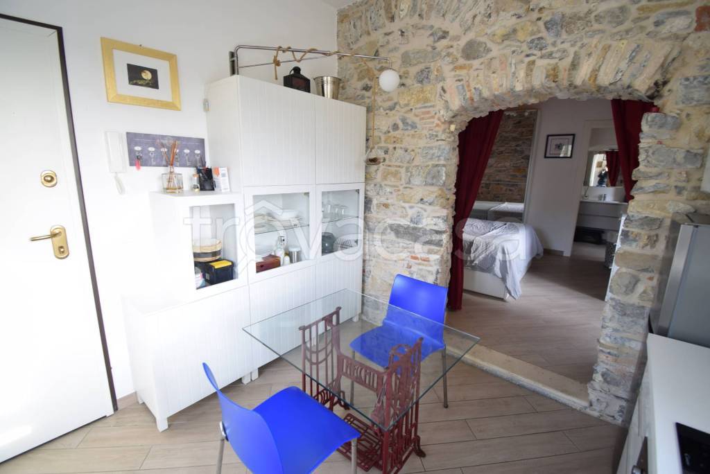 appartamento in vendita a Diano San Pietro