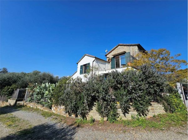 casa indipendente in vendita a Diano San Pietro