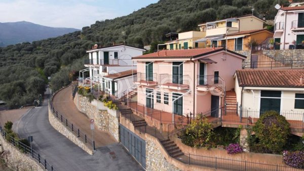 appartamento in vendita a Diano San Pietro