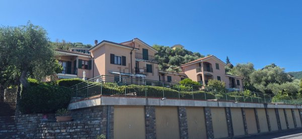 appartamento in vendita a Diano San Pietro