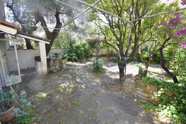 casa indipendente in vendita a Diano San Pietro in zona Roncagli