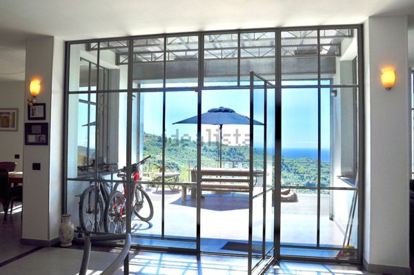 casa indipendente in vendita a Diano San Pietro in zona Roncagli