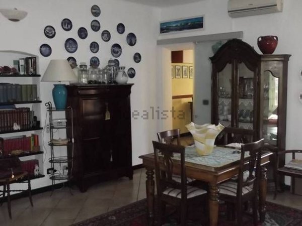 casale in vendita a Diano San Pietro