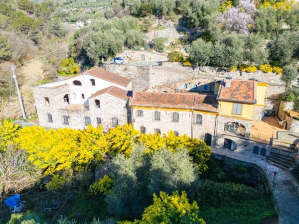 appartamento in vendita a Diano San Pietro in zona Roncagli