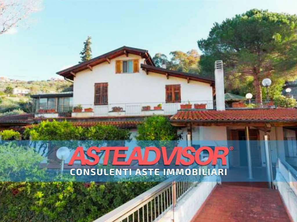 casa indipendente in vendita a Diano San Pietro in zona Roncagli