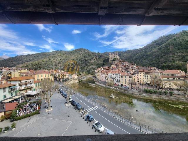 appartamento in vendita a Dolceacqua