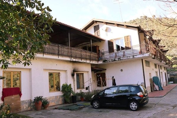 appartamento in vendita a Dolceacqua