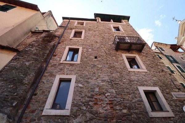 appartamento in vendita a Dolceacqua